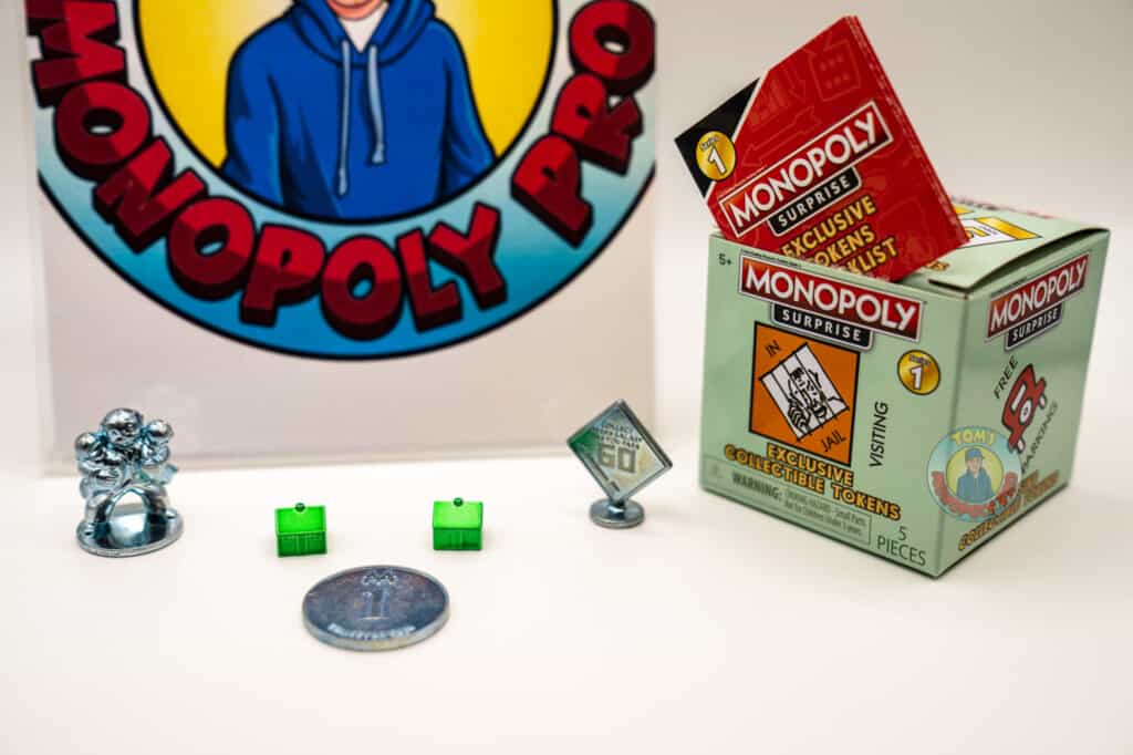 Monopoly Surprise Box 1 contents